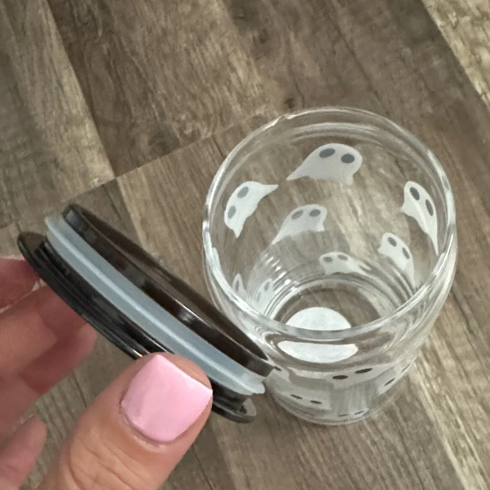 Ghost Pattern Glass Cup with lid. - Picture 3 of 3
